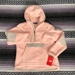 NWT💕North Face Campshire Pull-Over Quater Zip